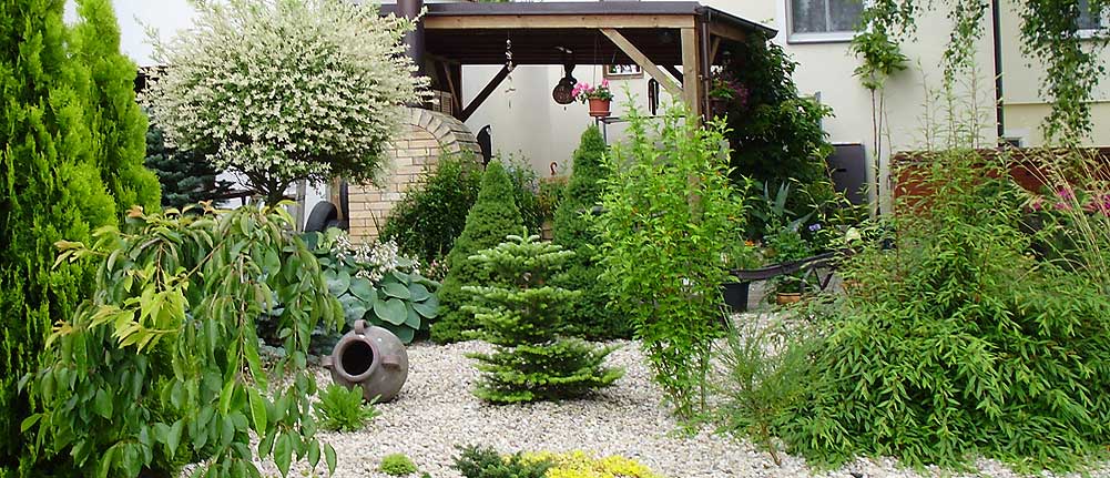 Zahradnictv a zahrady Pelikn - zahradnictv a zahrady, drba zahrad, rostliny a kvtiny, kvtinov vazby, koupac a okrasn jezrka - valy